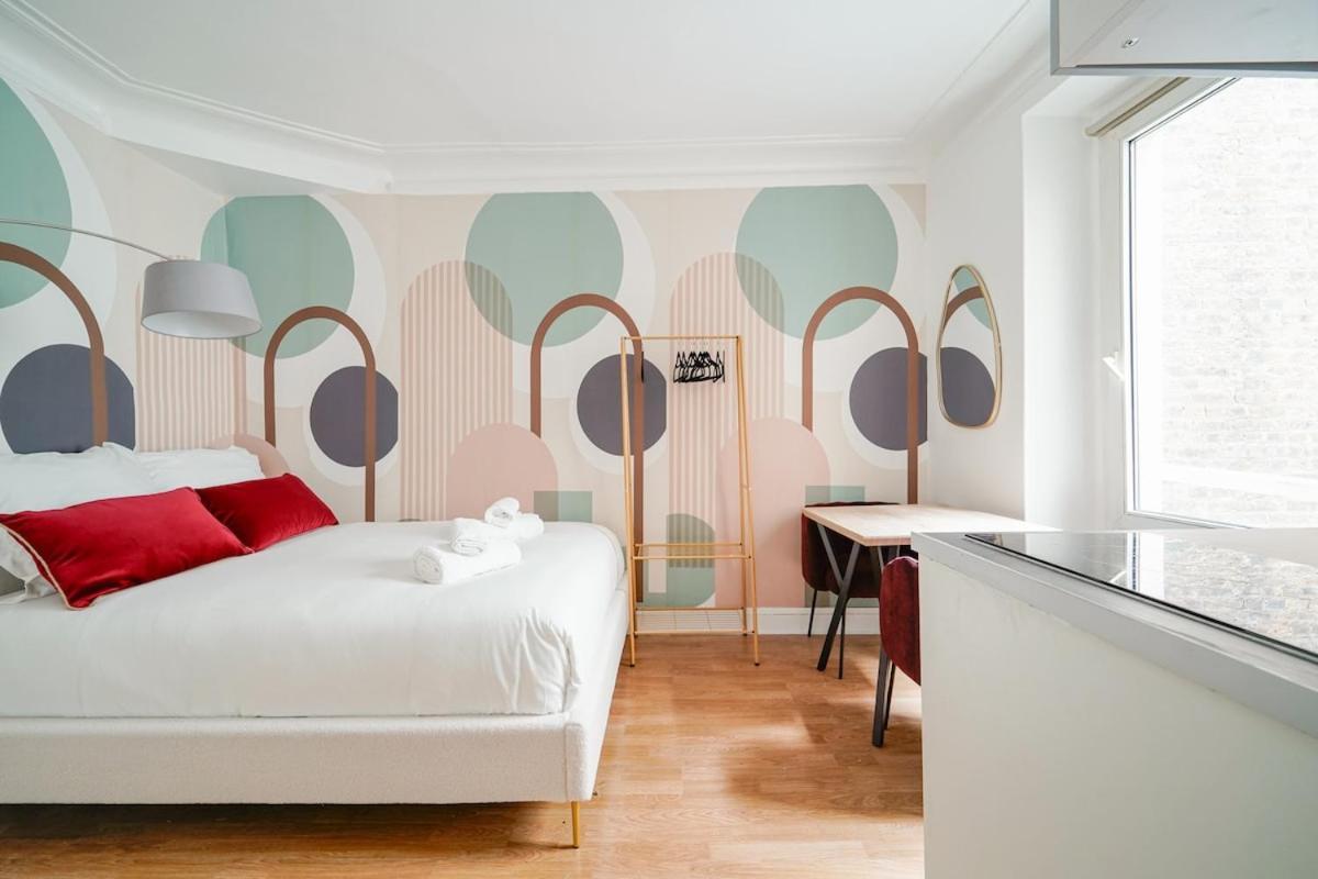Cozy In Voltaire - V Appartamento